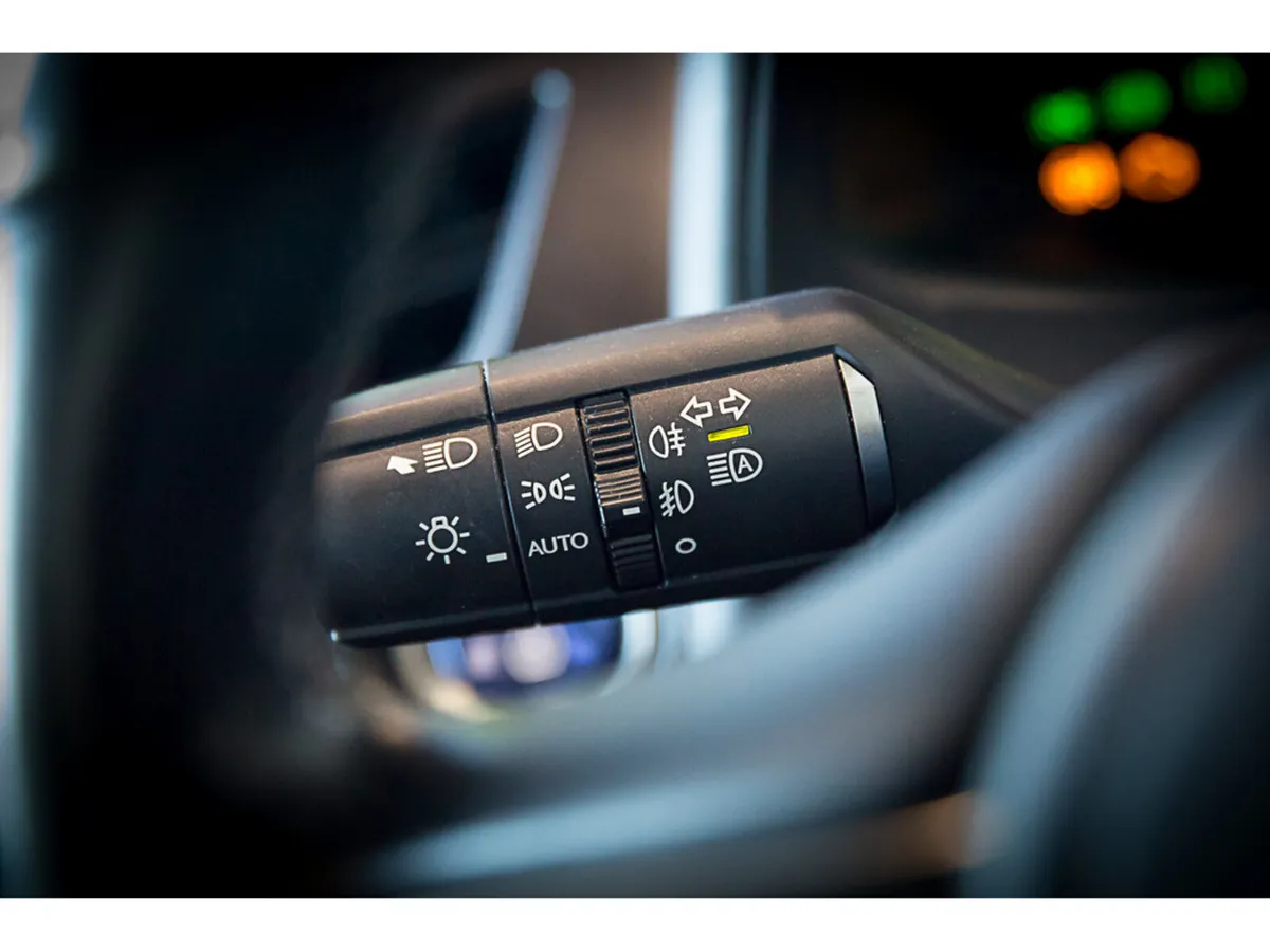 Lexus UX Estate, Petrol Hybrid, 2022, Silver