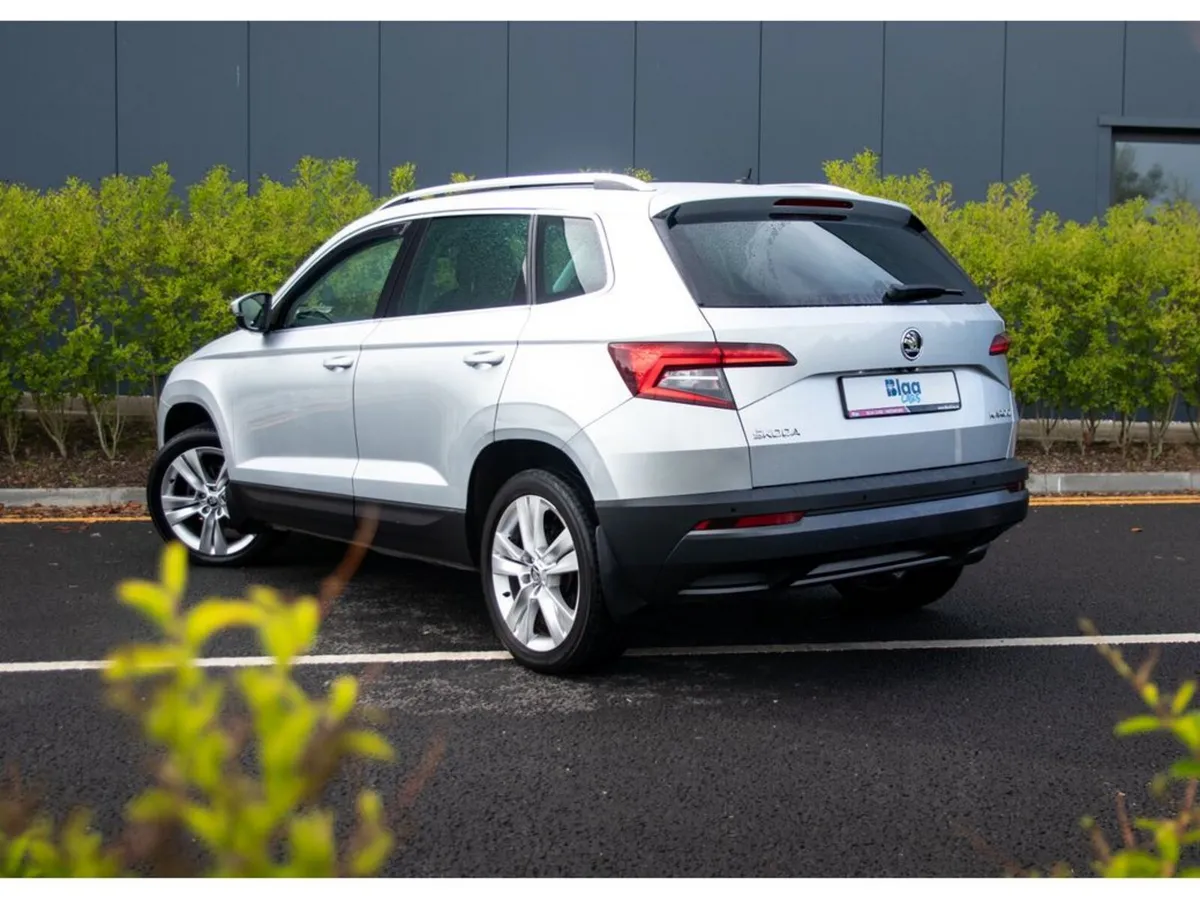 Skoda Karoq Estate, Diesel, 2019, Grey