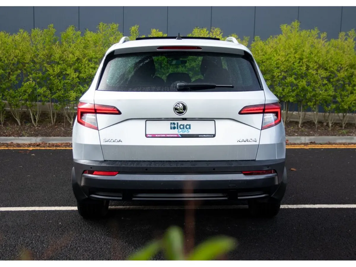 Skoda Karoq Estate, Diesel, 2019, Grey