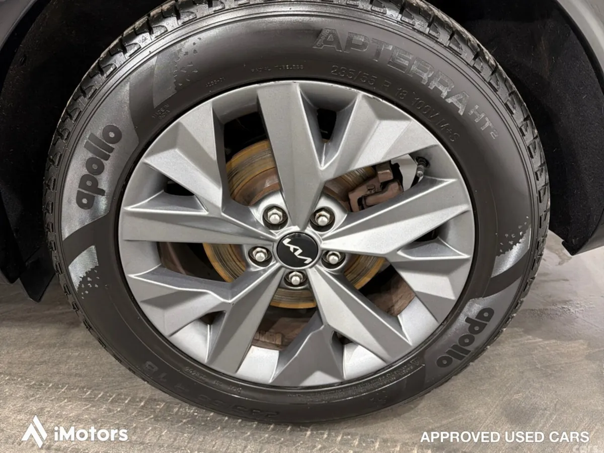 Kia Sportage SUV, Petrol Hybrid, 2024, Grey