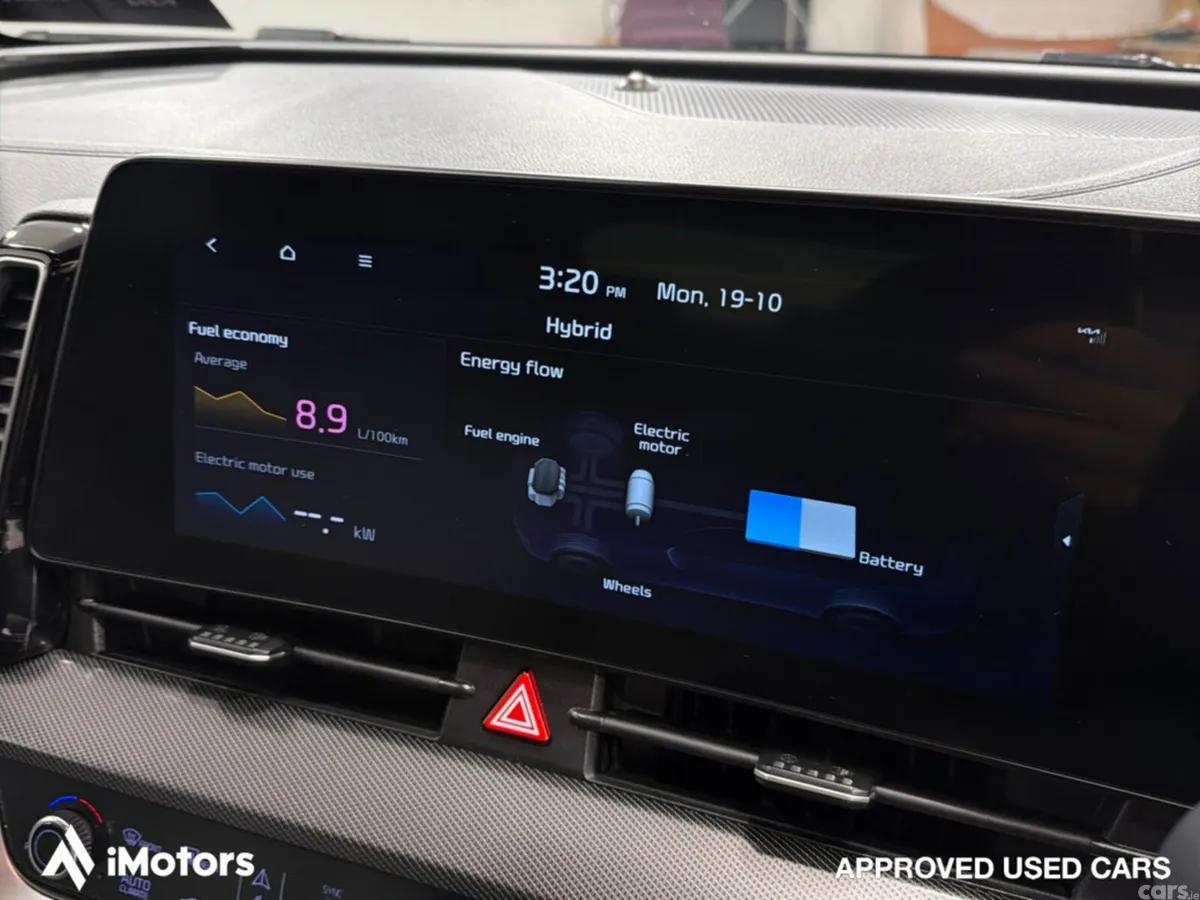 Kia Sportage SUV, Petrol Hybrid, 2024, Grey