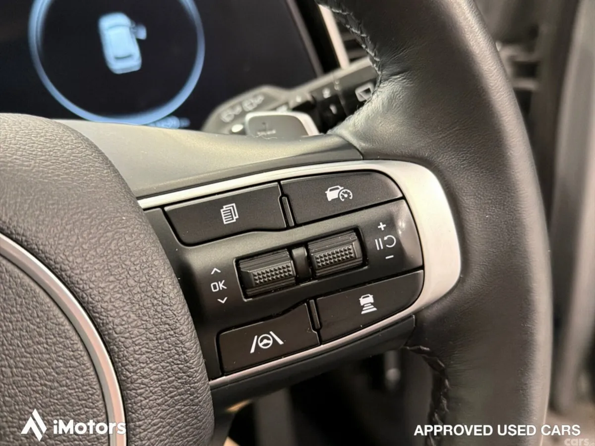 Kia Sportage SUV, Petrol Hybrid, 2024, Grey