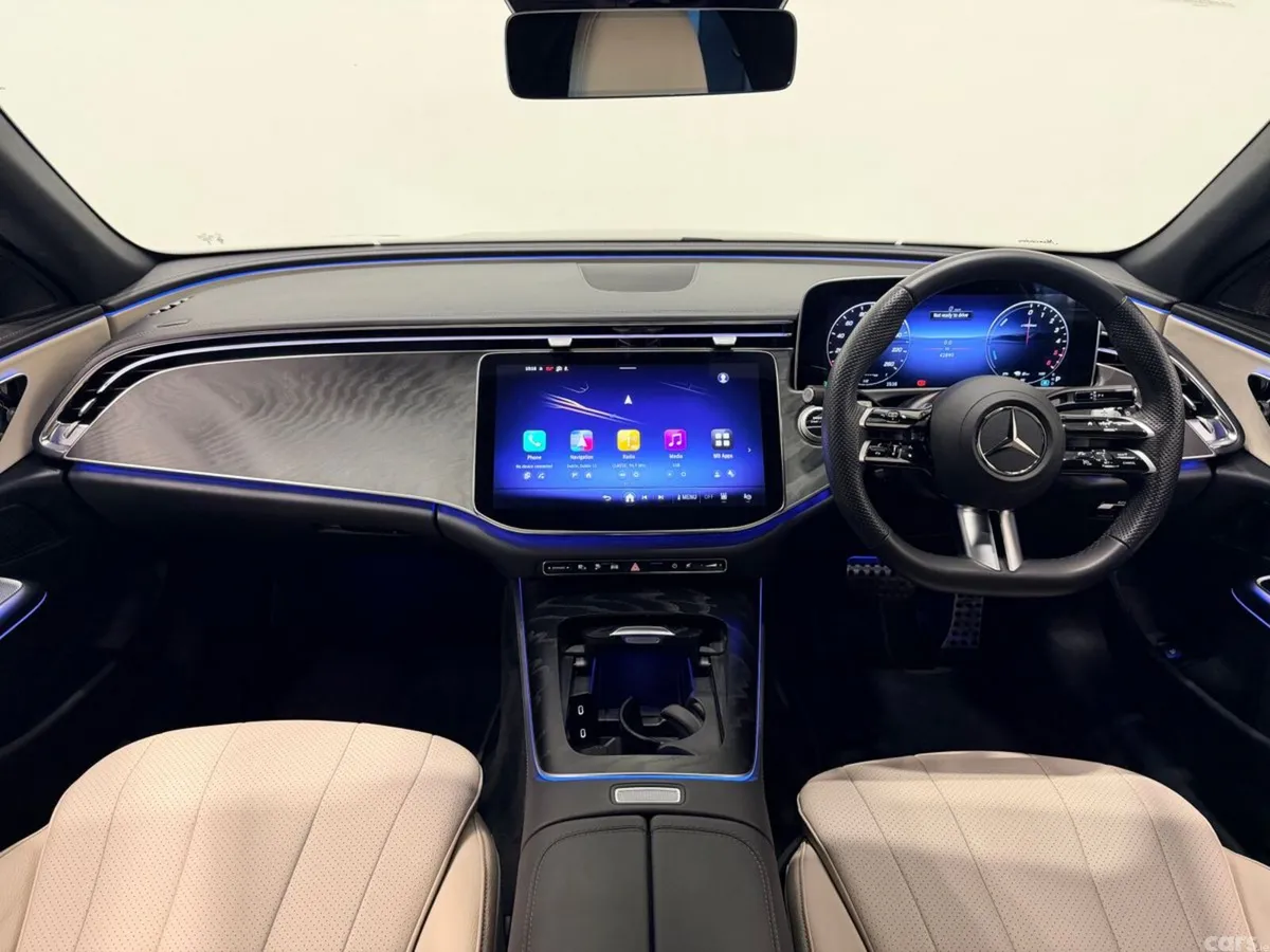 Mercedes-Benz E-Class Saloon, Diesel Plug-in Hybrid, 2025, Blue