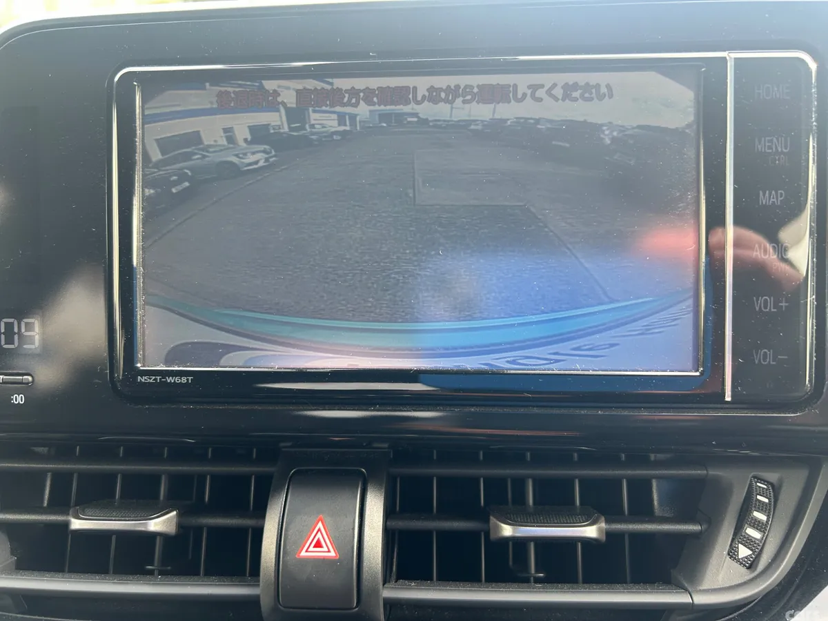 Toyota C-HR SUV, Petrol Hybrid, 2019, Green