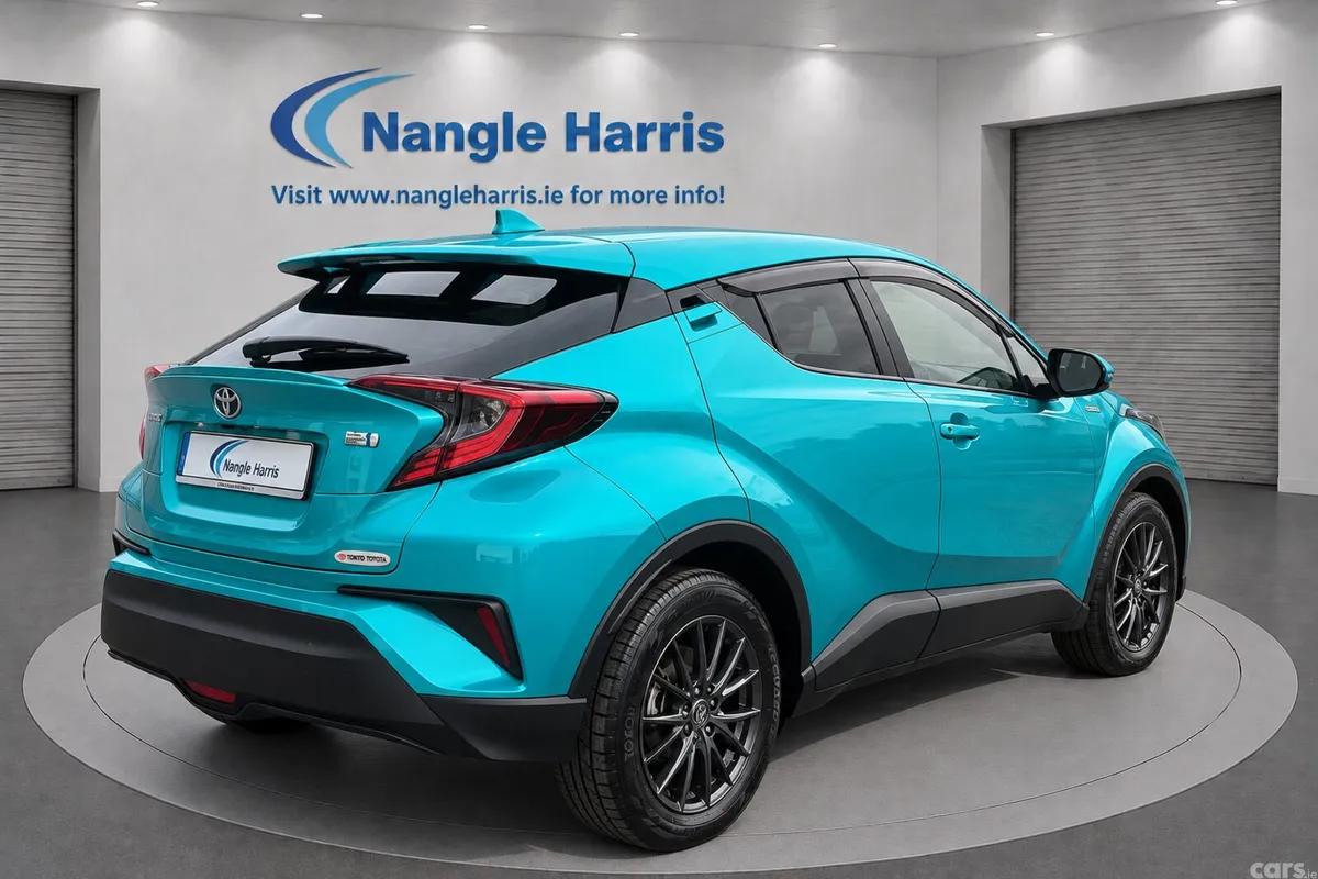 Toyota C-HR SUV, Petrol Hybrid, 2019, Green