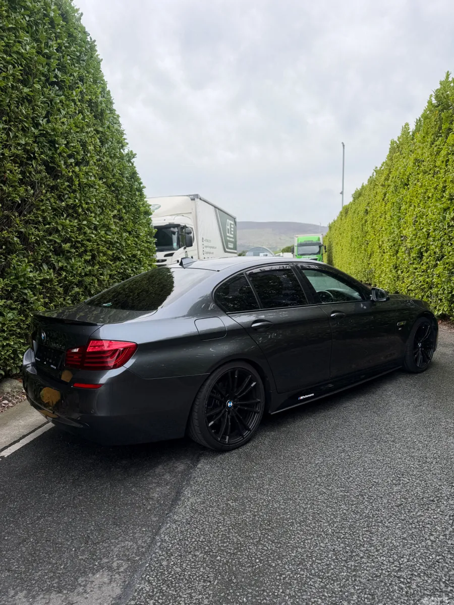 BMW 5-Series Saloon, Diesel, 2016, Grey