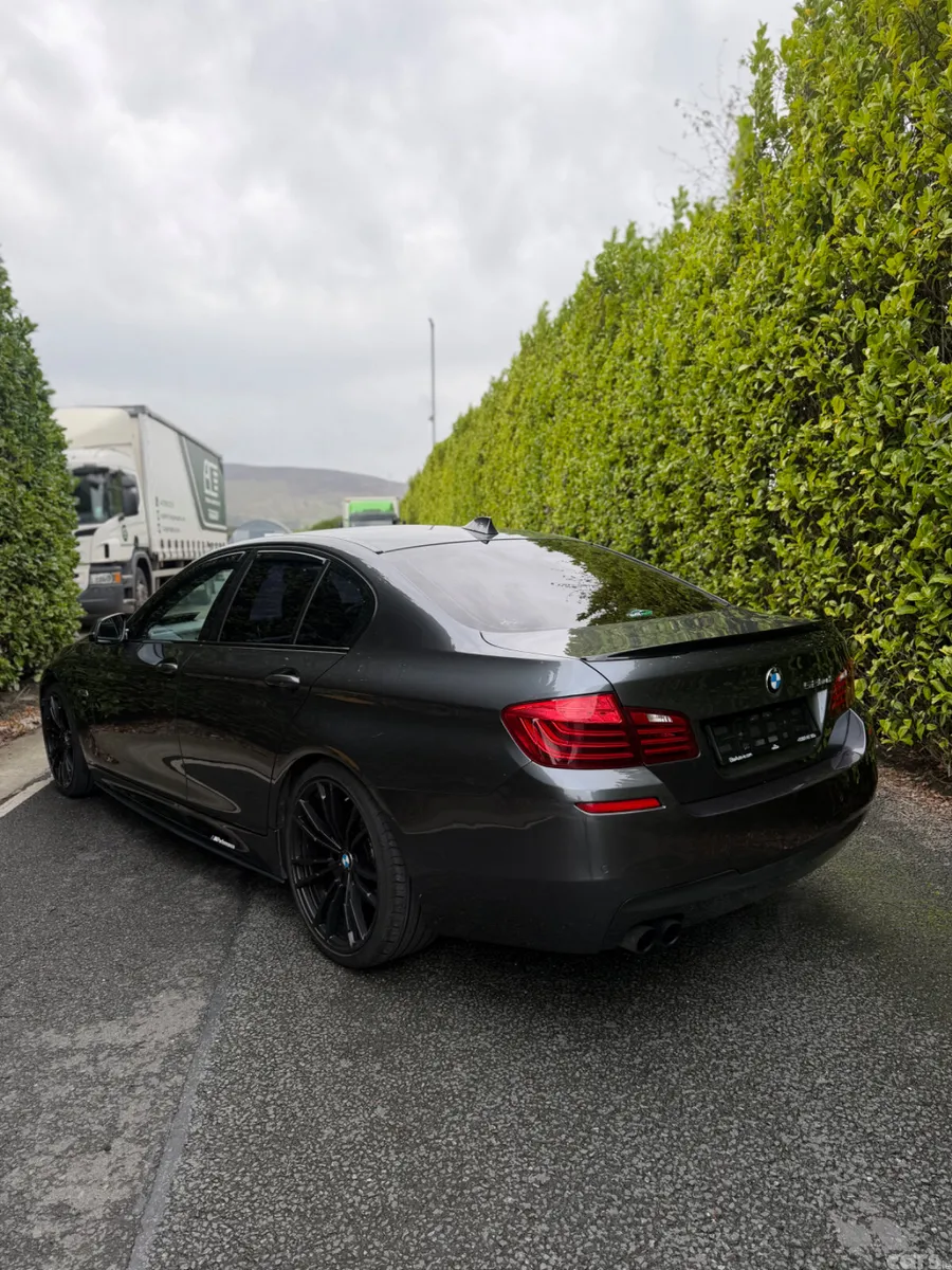 BMW 5-Series Saloon, Diesel, 2016, Grey