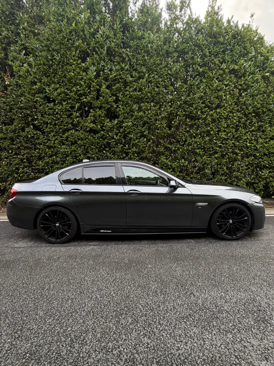 BMW 5-Series Saloon, Diesel, 2016, Grey