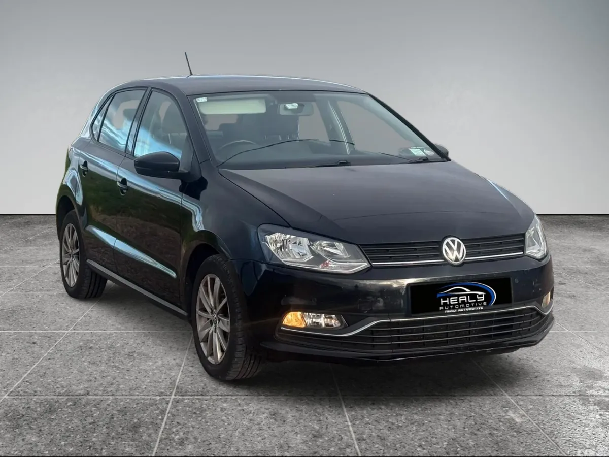 Volkswagen Polo Hatchback, Petrol, 2015, Black