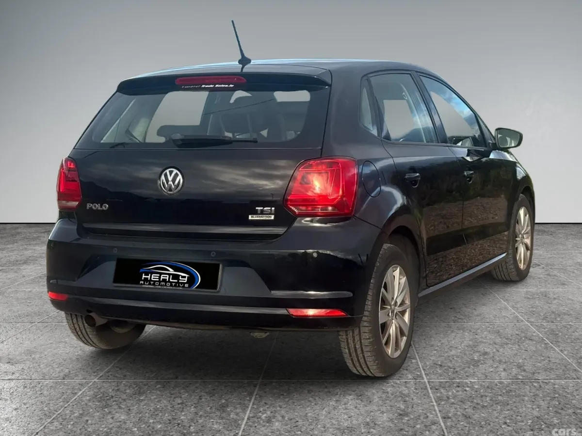 Volkswagen Polo Hatchback, Petrol, 2015, Black