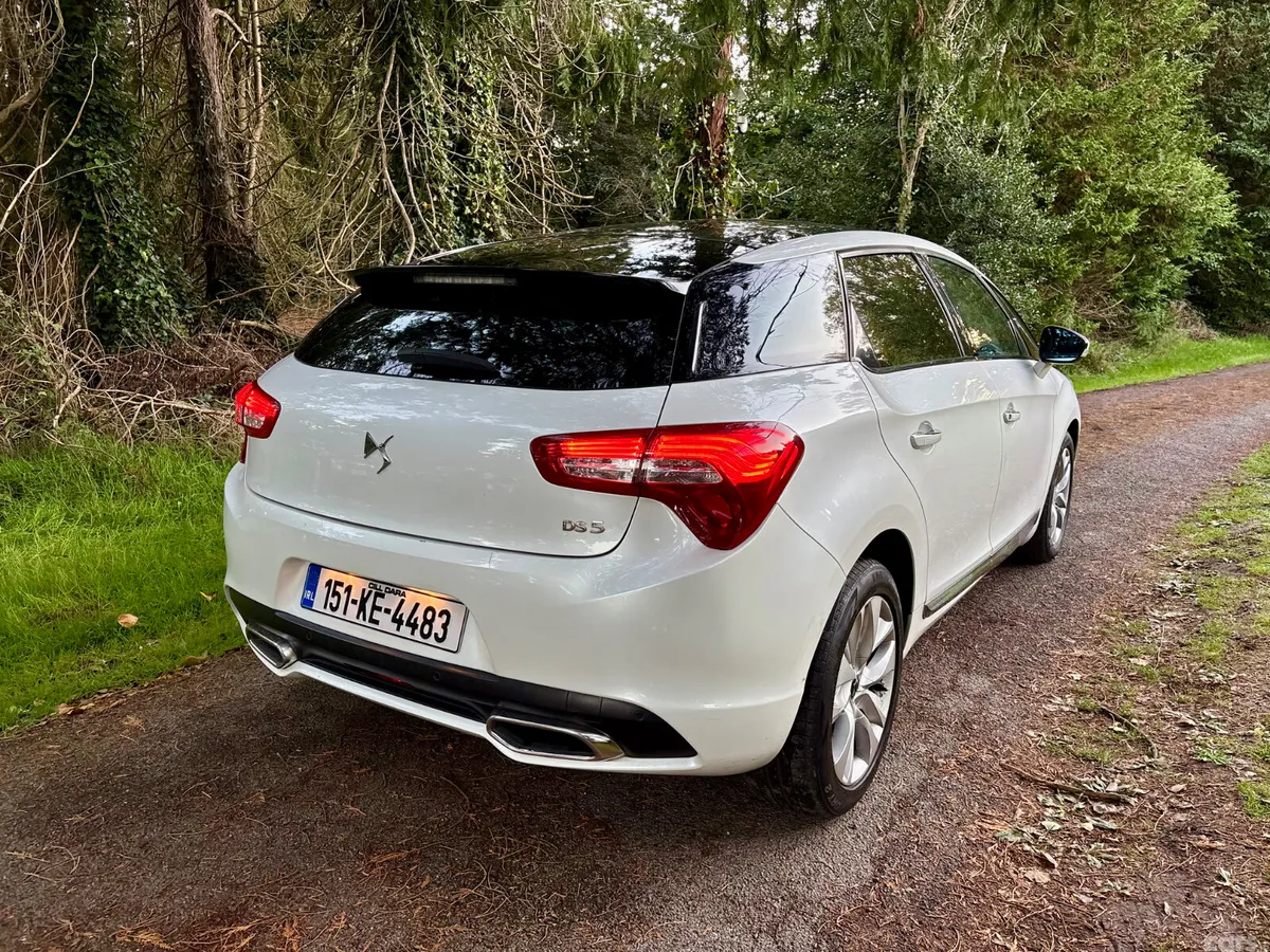 DS Automobiles DS 5 Hatchback, Diesel, 2015, White