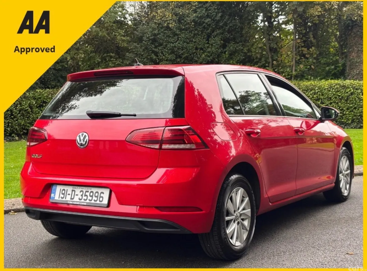 Volkswagen Golf Hatchback, Petrol, 2019, Red
