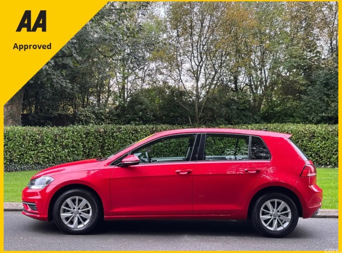 Volkswagen Golf Hatchback, Petrol, 2019, Red