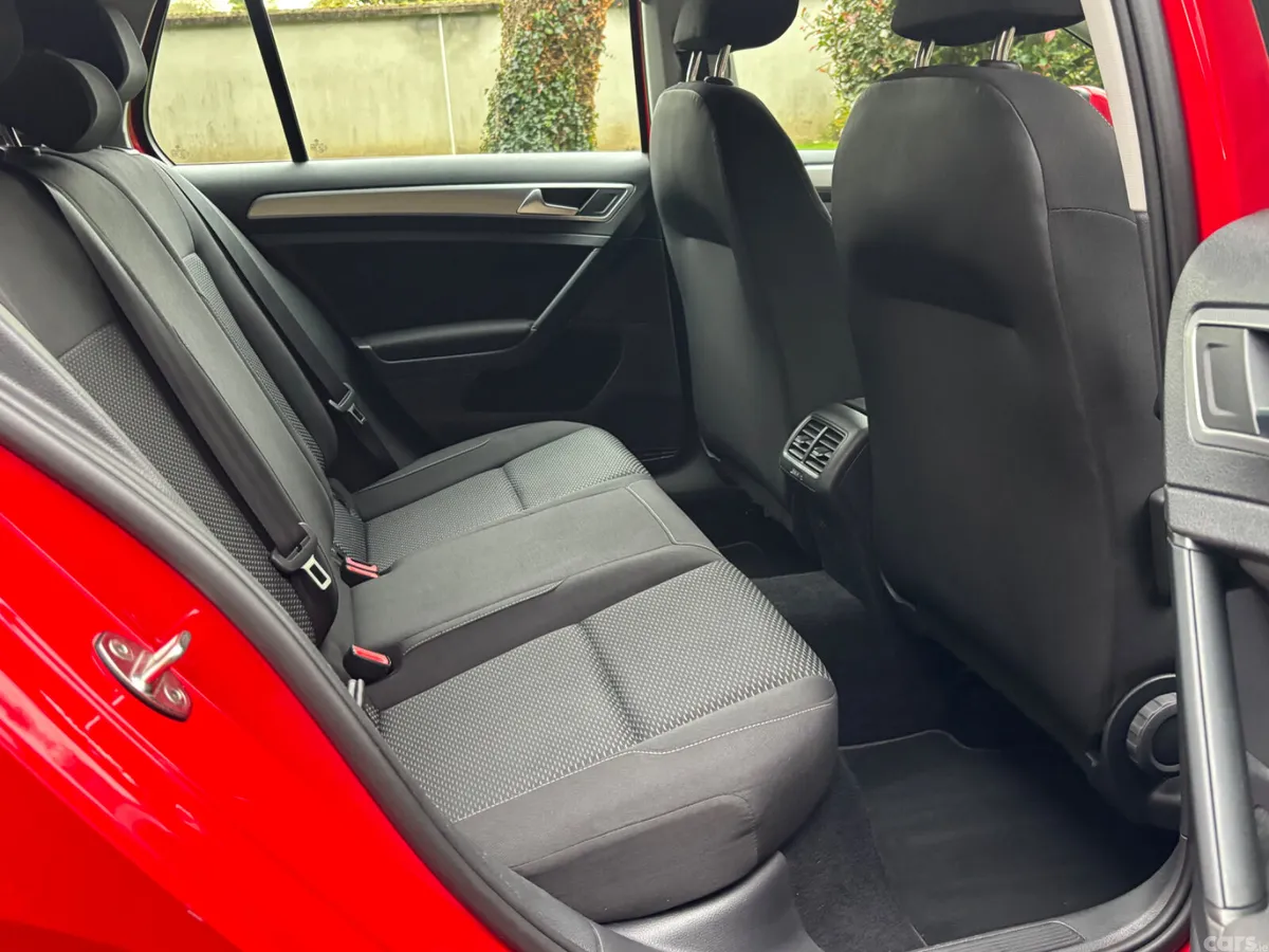 Volkswagen Golf Hatchback, Petrol, 2019, Red