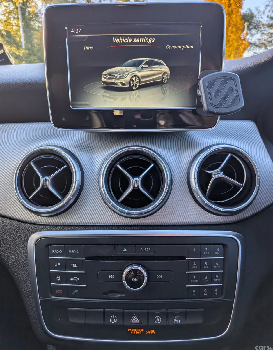 Mercedes-Benz CLA Saloon, Diesel, 2015, White