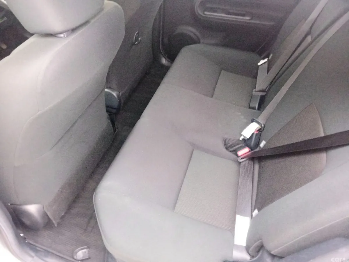 Toyota Aqua Hatchback, Petrol Hybrid, 2018, Silver