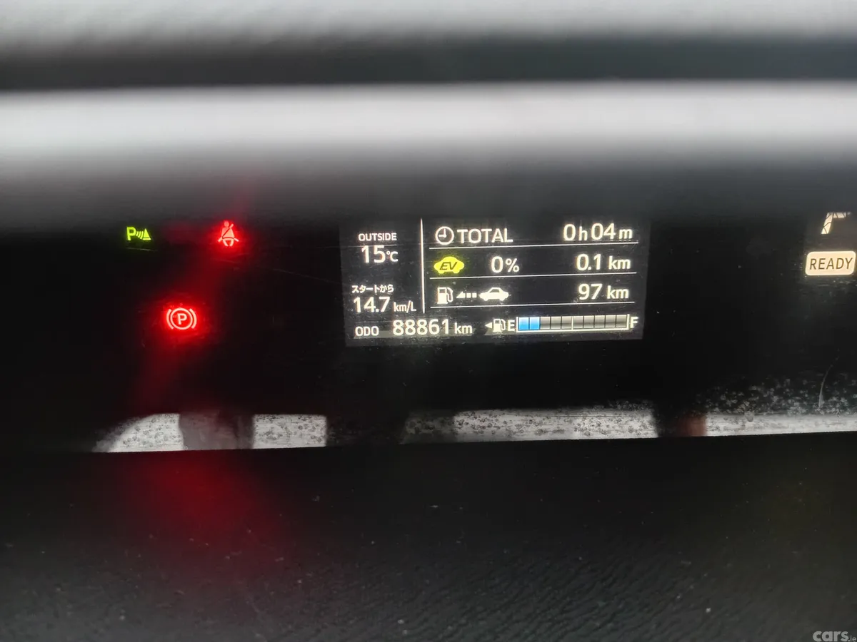 Toyota Aqua Hatchback, Petrol Hybrid, 2018, Silver