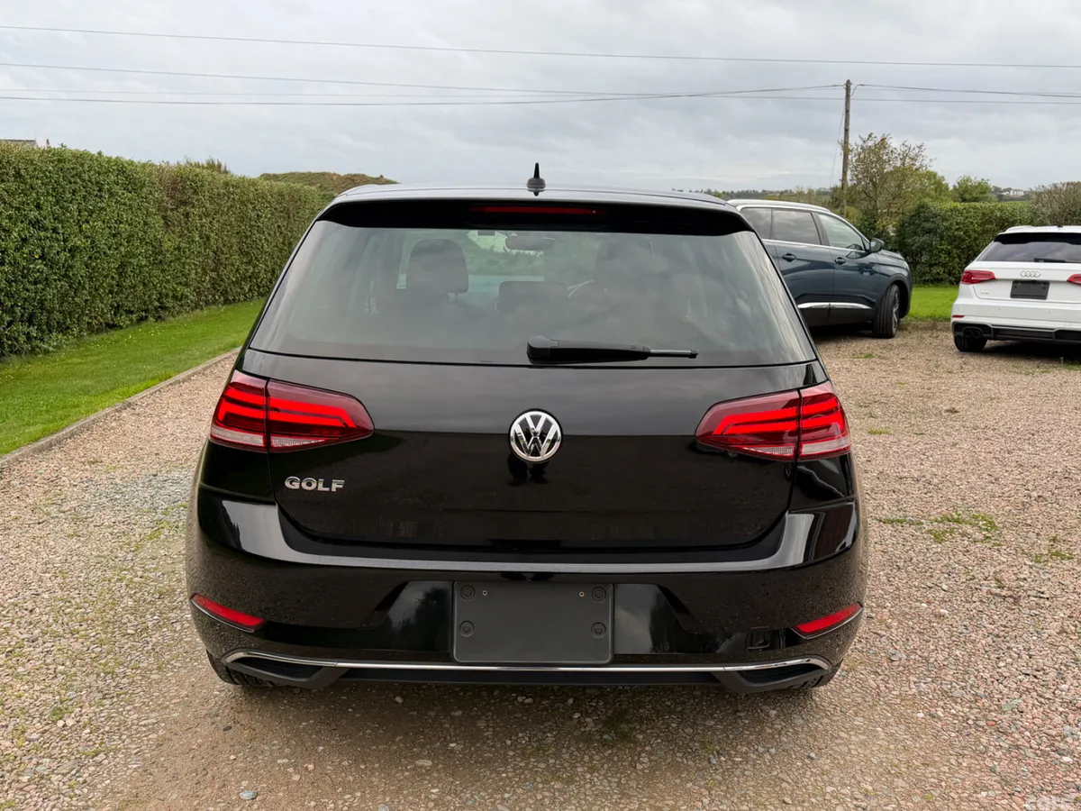 Volkswagen Golf Hatchback, Petrol, 2019, Black