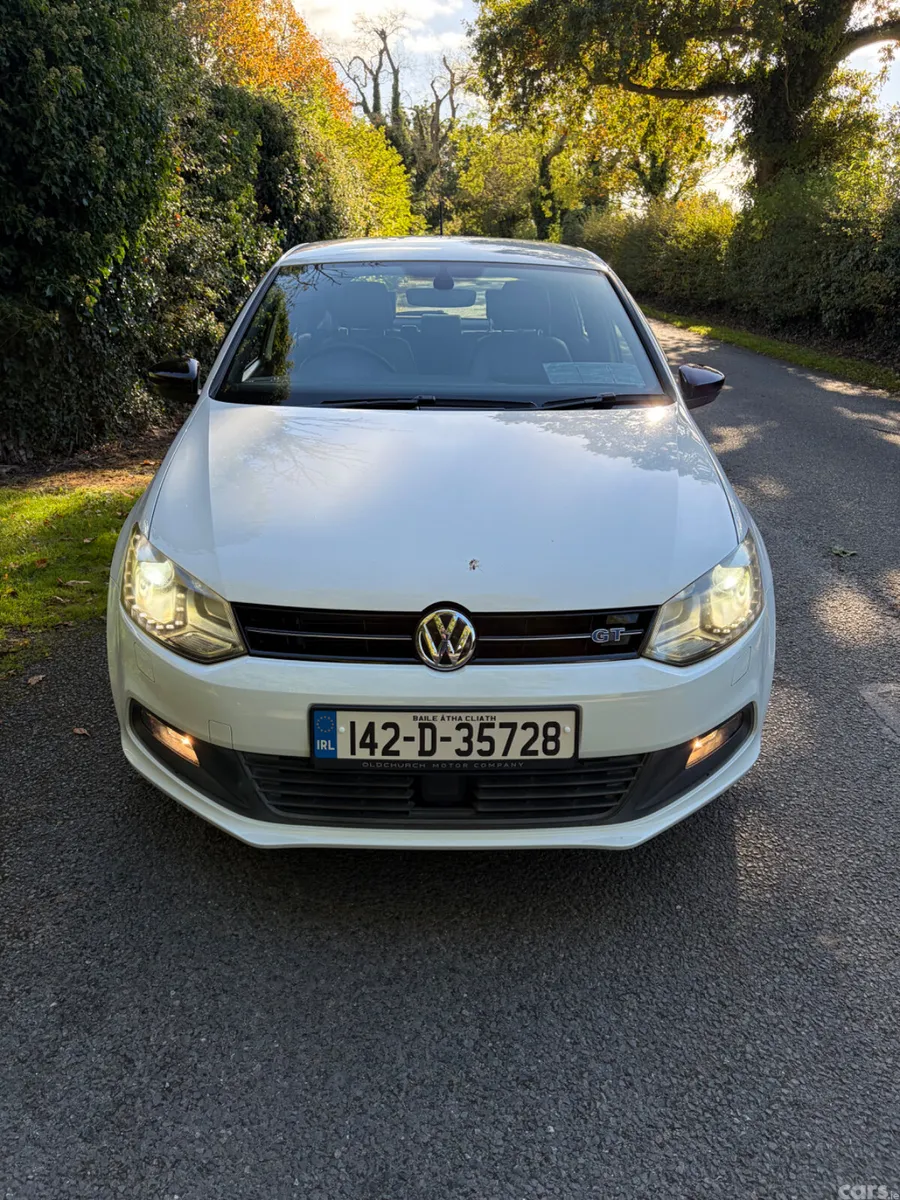 Volkswagen Polo Hatchback, Petrol, 2014, Blue