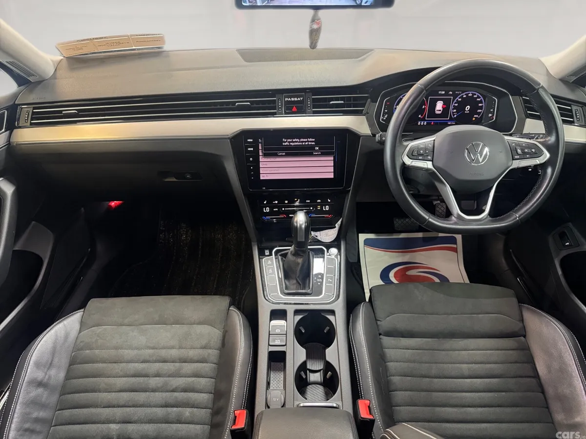 Volkswagen Passat Estate, Diesel, 2022, Grey