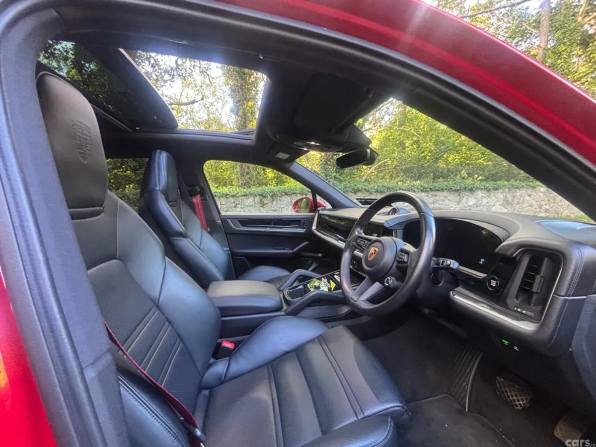 Porsche Cayenne SUV, Petrol Plug-in Hybrid, 2024, Red