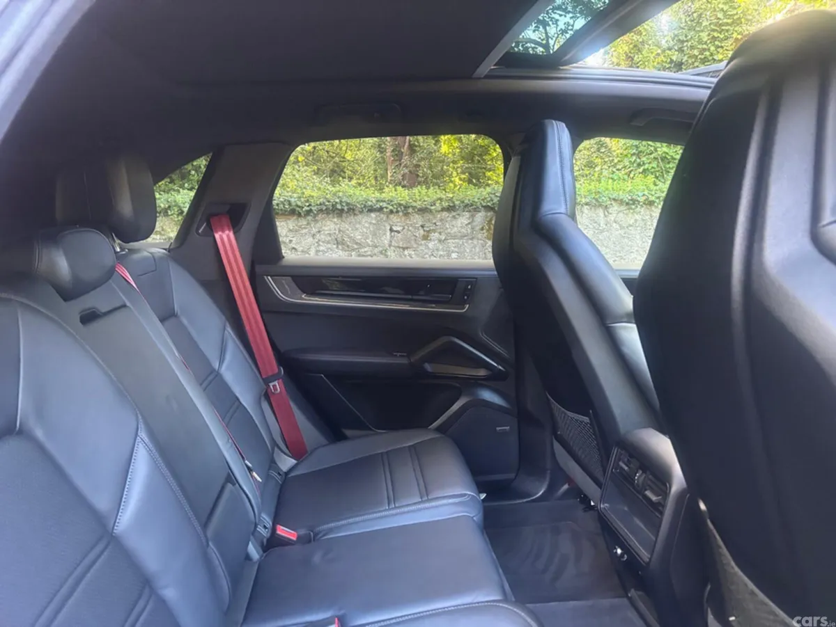 Porsche Cayenne SUV, Petrol Plug-in Hybrid, 2024, Red