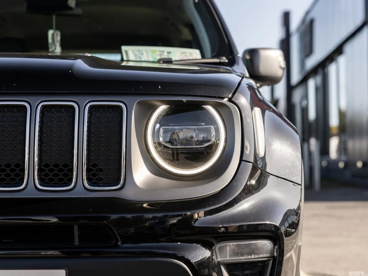 Jeep Renegade SUV, Petrol, 2021, Black