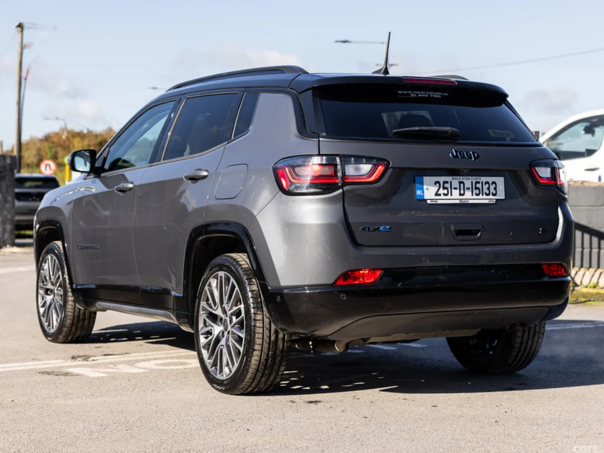 Jeep Compass MPV, Petrol Plug-in Hybrid, 2025, Grey