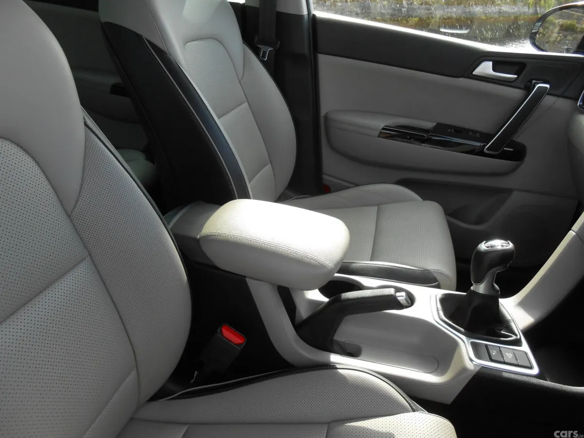 Kia Sportage SUV, Diesel, 2020, Grey