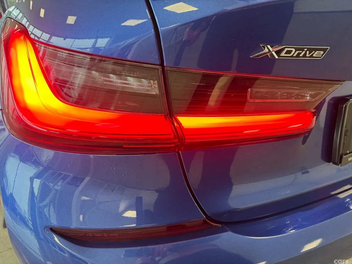 BMW 3-Series Saloon, Diesel, 2019, Blue