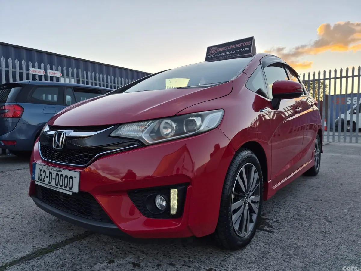 Honda Fit Hatchback, Petrol Hybrid, 2016, Red