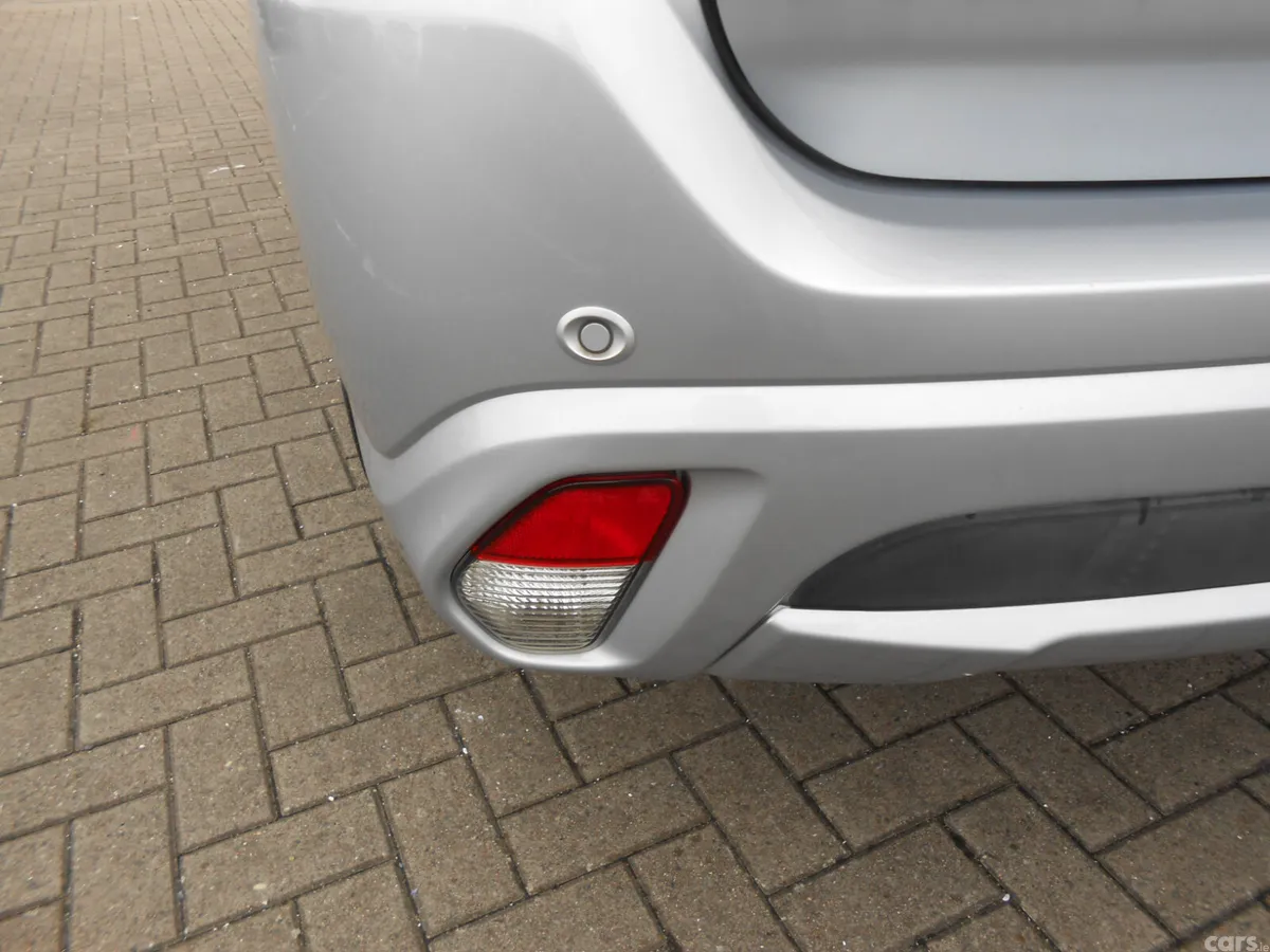 Mitsubishi Outlander SUV, Petrol Plug-in Hybrid, 2017, Silver