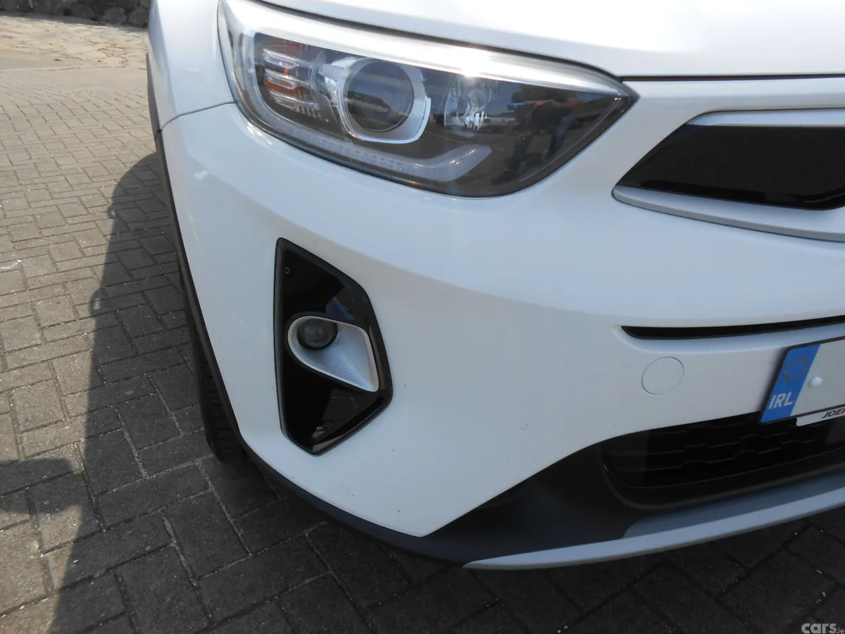 Kia Stonic SUV, Petrol, 2018, White