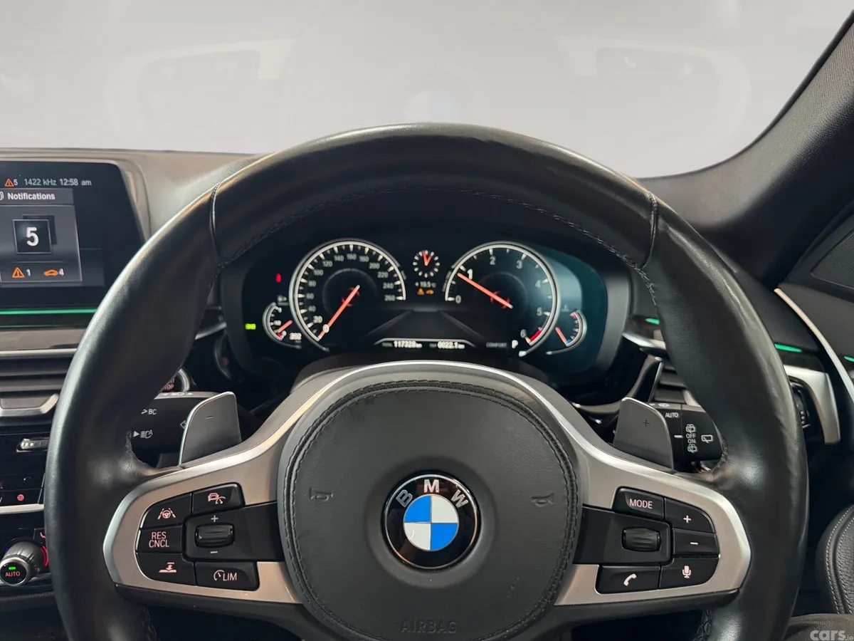 BMW 5-Series Estate, Diesel, 2017, White