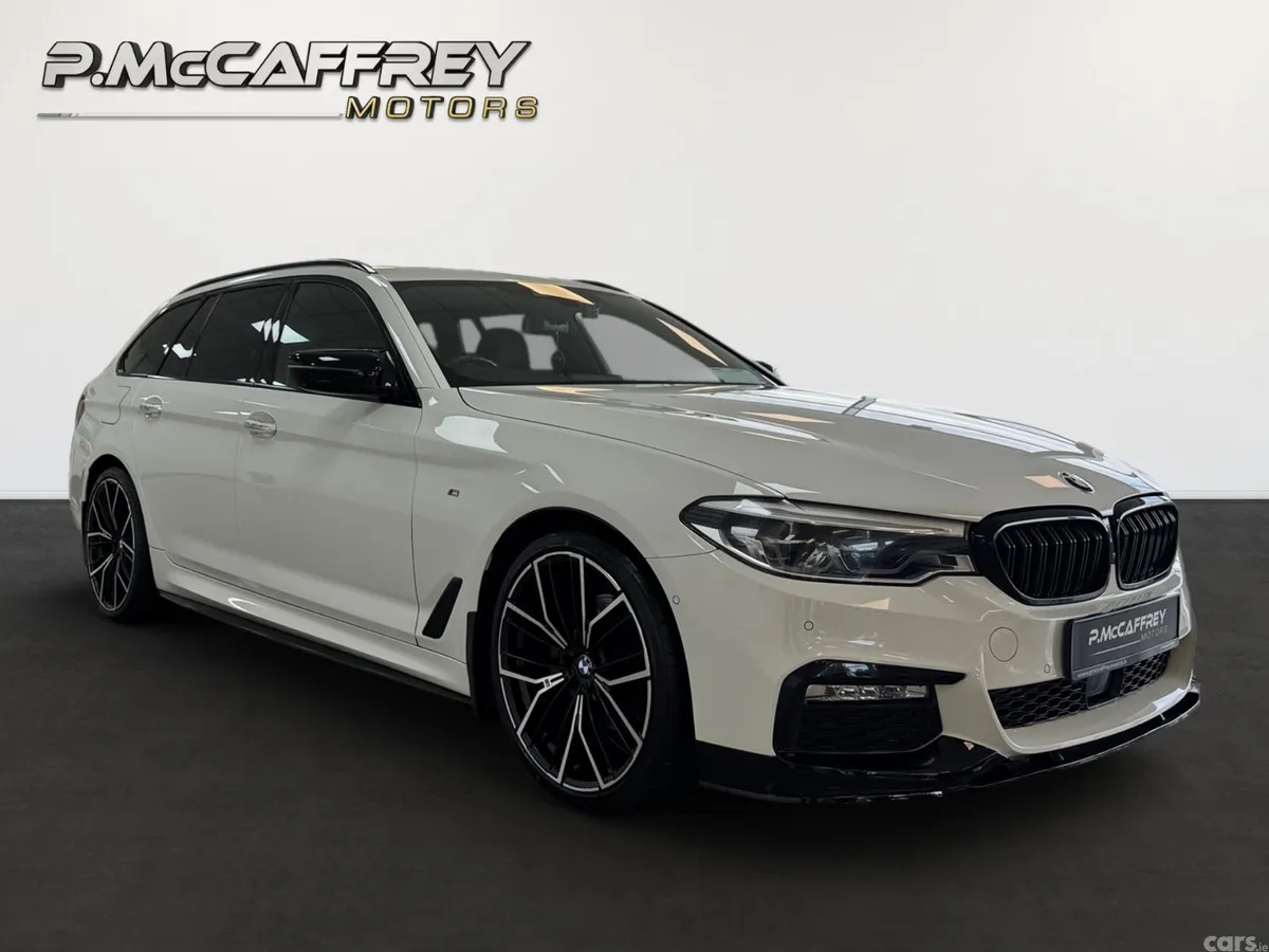 BMW 5-Series Estate, Diesel, 2017, White