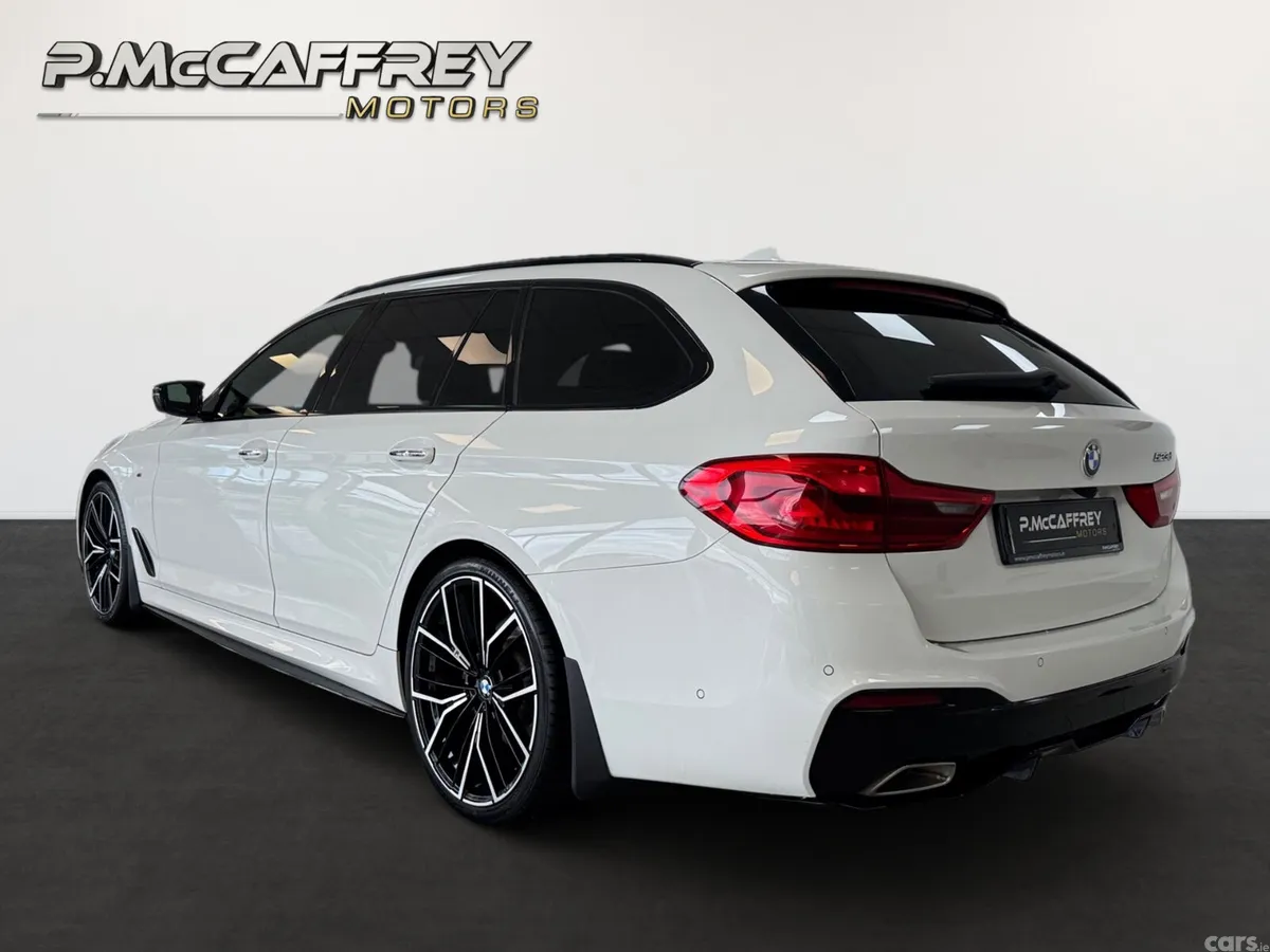 BMW 5-Series Estate, Diesel, 2017, White