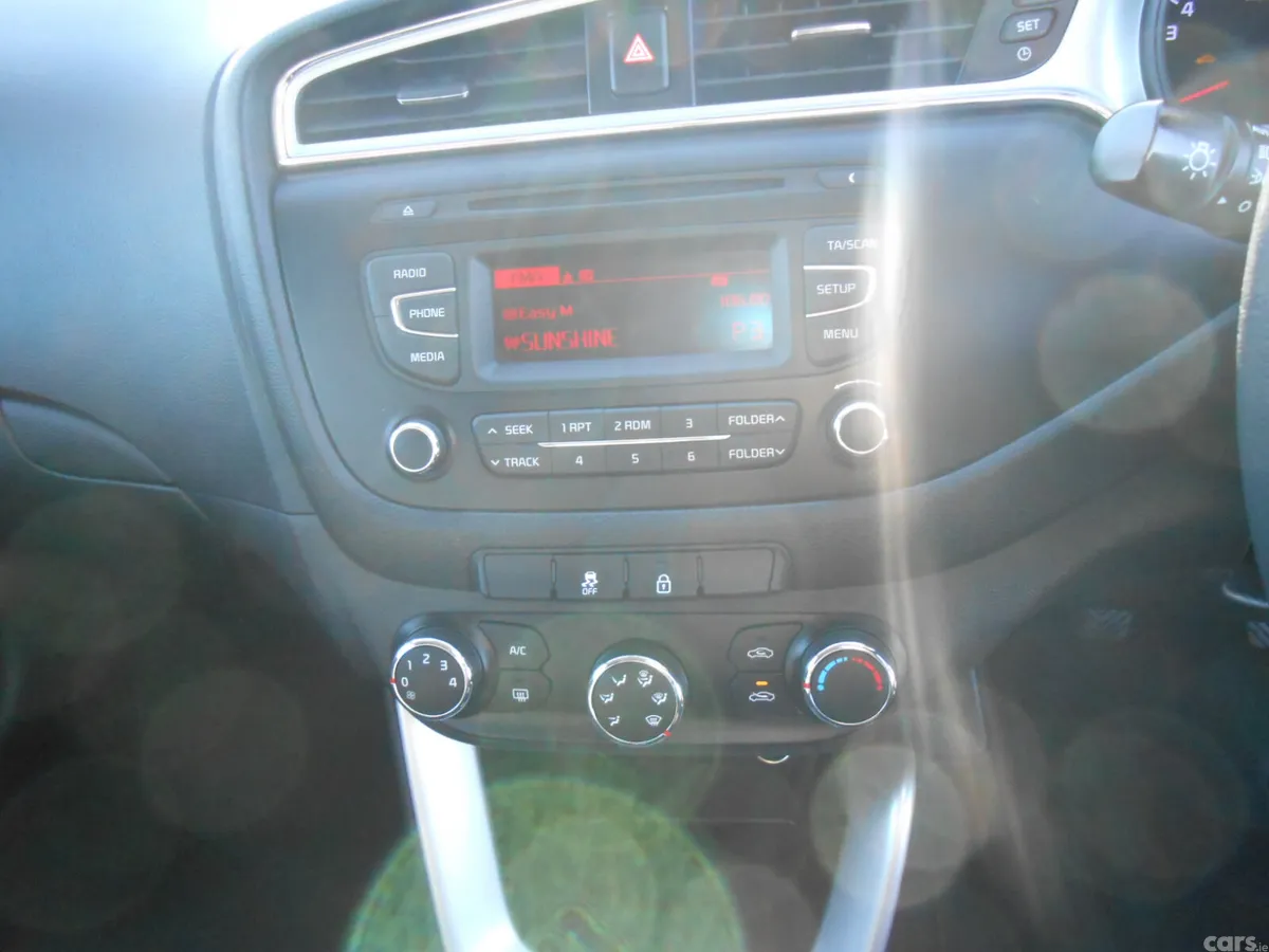 Kia Ceed Hatchback, Petrol, 2017, Grey