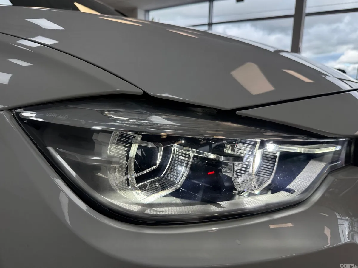 BMW 3-Series Saloon, Diesel, 2016, White
