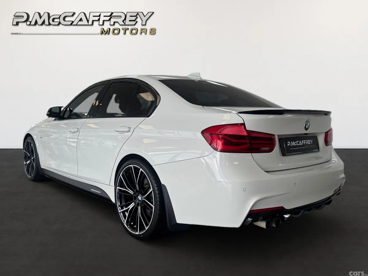 BMW 3-Series Saloon, Diesel, 2018, White