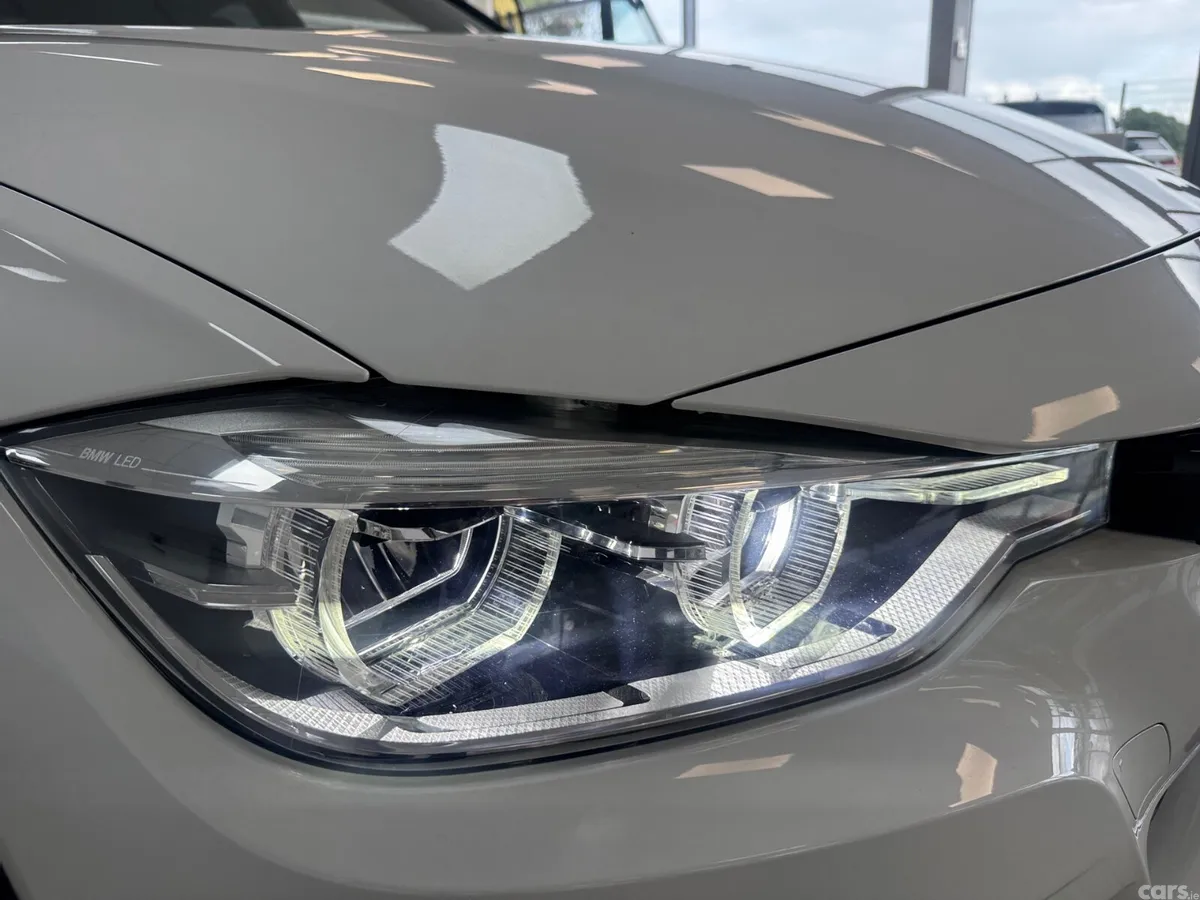 BMW 3-Series Saloon, Diesel, 2018, White