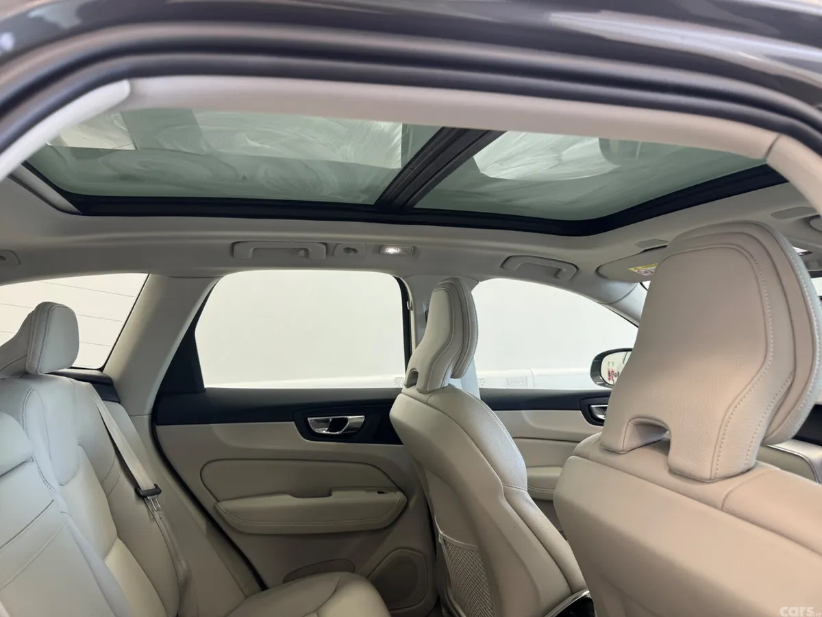 Volvo XC60 SUV, Diesel, 2021, Grey