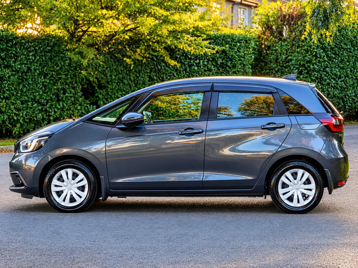 Honda Fit Hatchback, Petrol, 2021, Grey