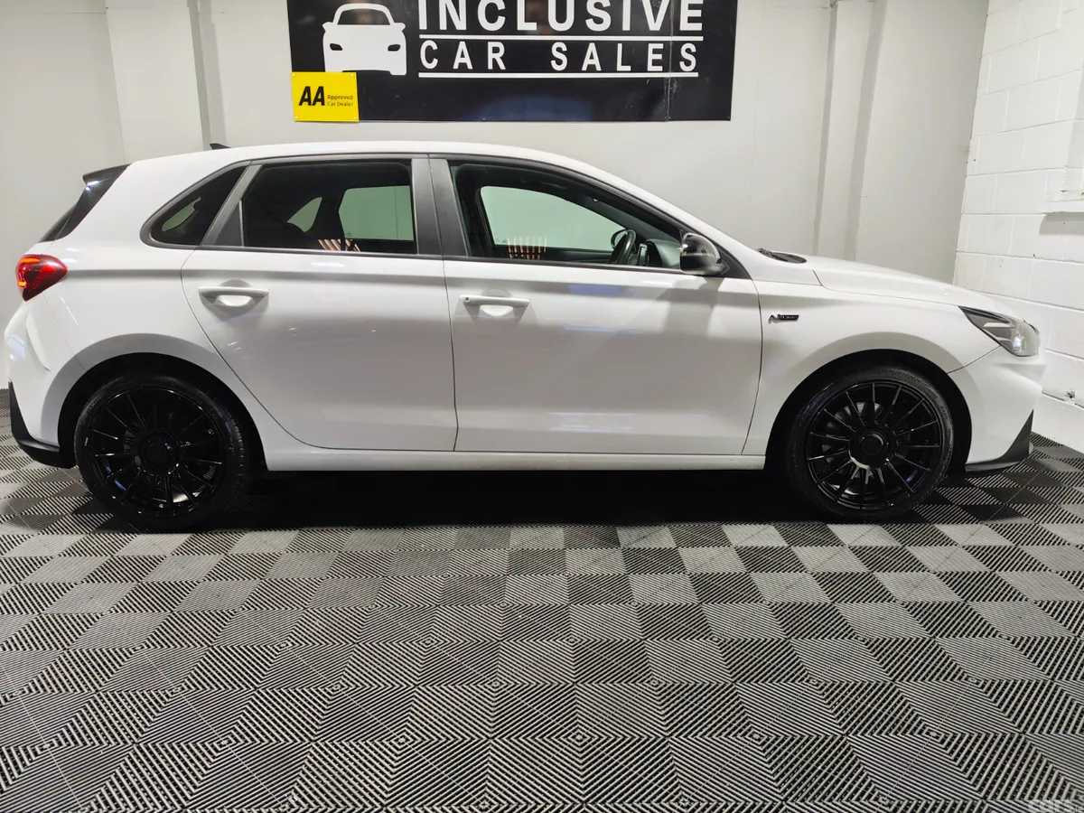 Hyundai i30 Hatchback, Petrol, 2022, White
