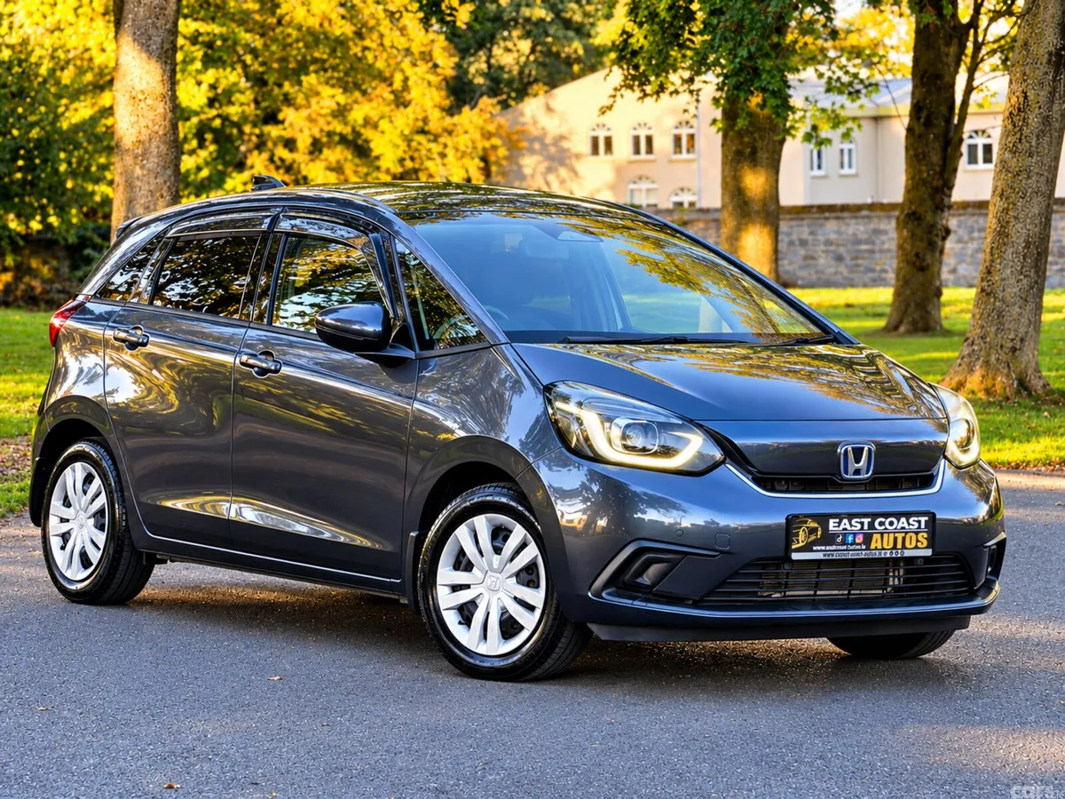 Honda Fit Hatchback, Petrol, 2021, Grey
