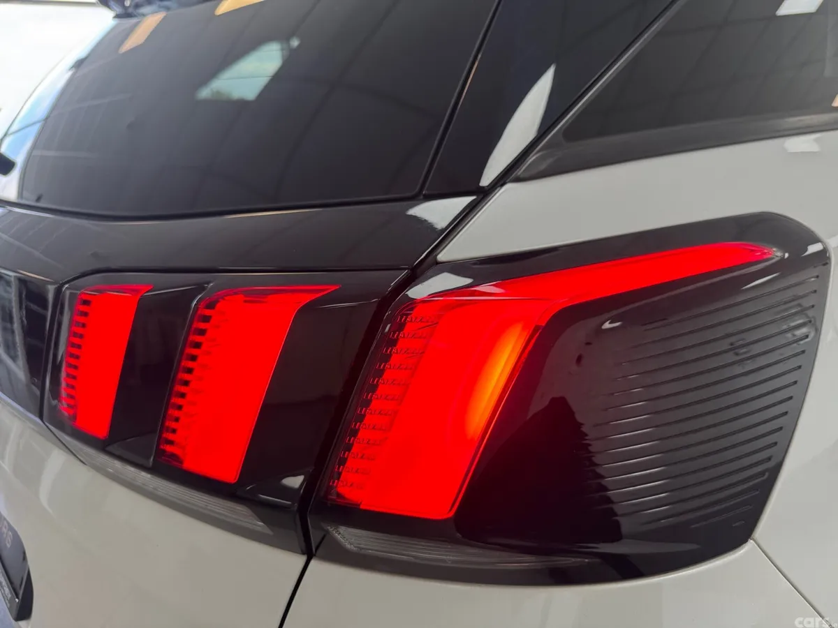 Peugeot 3008 SUV, Diesel, 2020, White