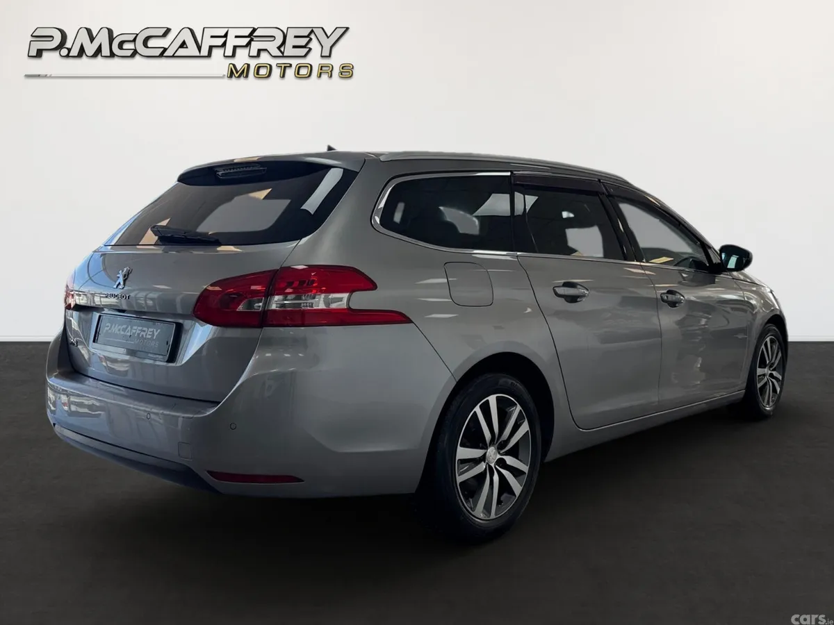 Peugeot 308 Estate, Diesel, 2018, Grey