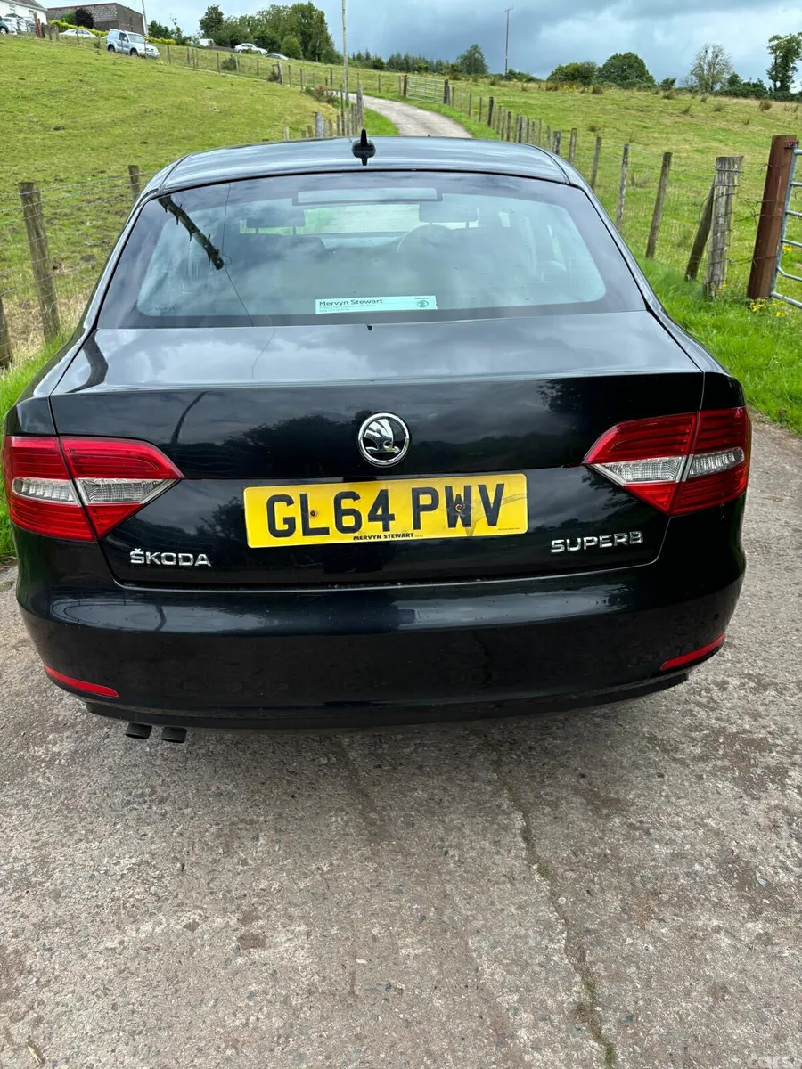 Skoda Superb Hatchback, Diesel, 2015, Black