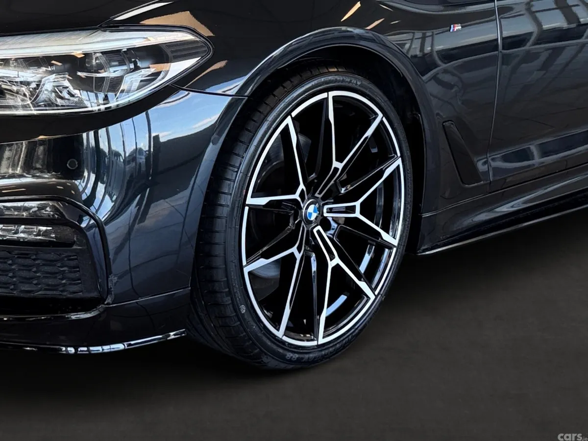 BMW 5-Series Saloon, Diesel, 2019, Black