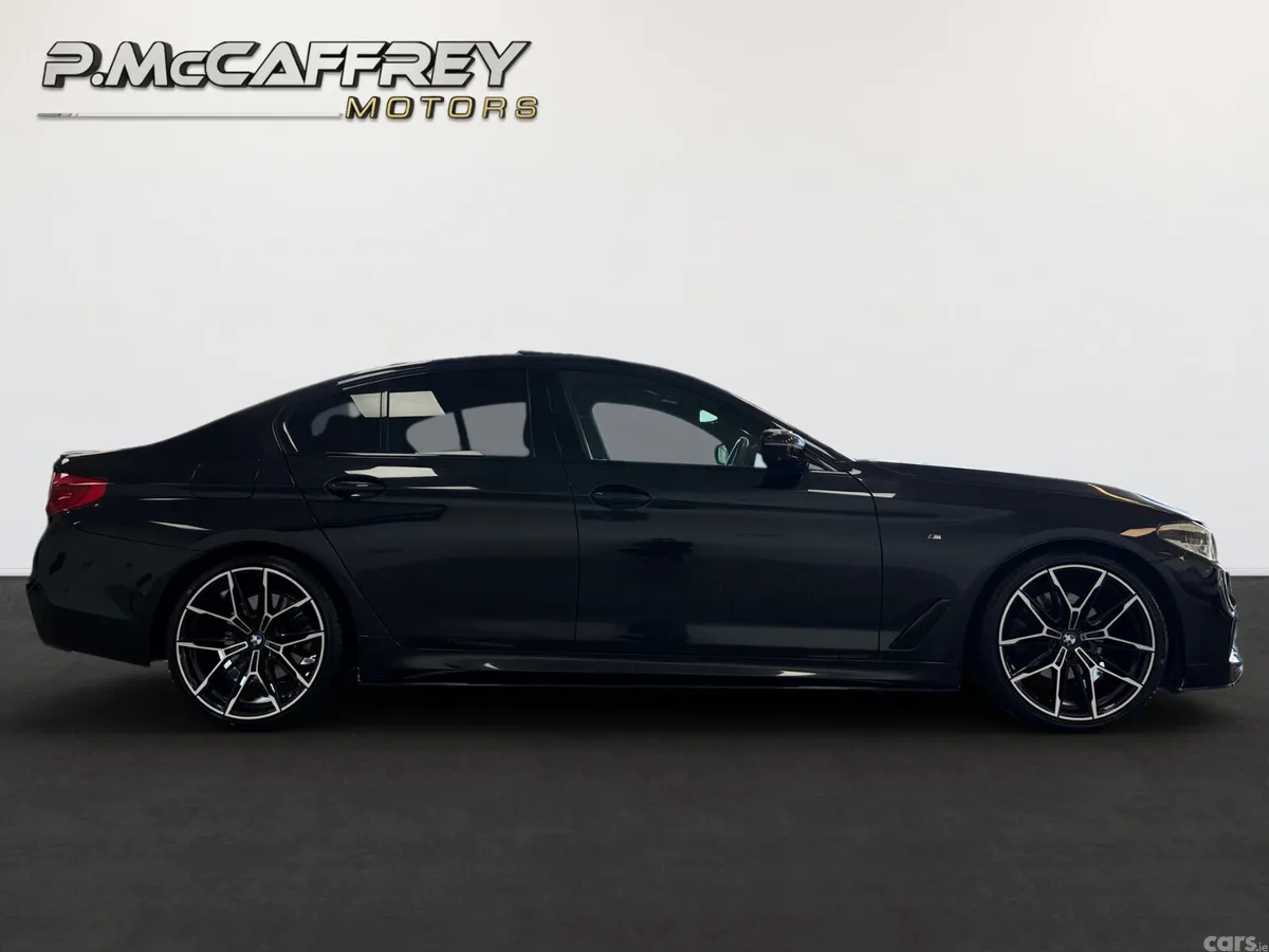 BMW 5-Series Saloon, Diesel, 2019, Black