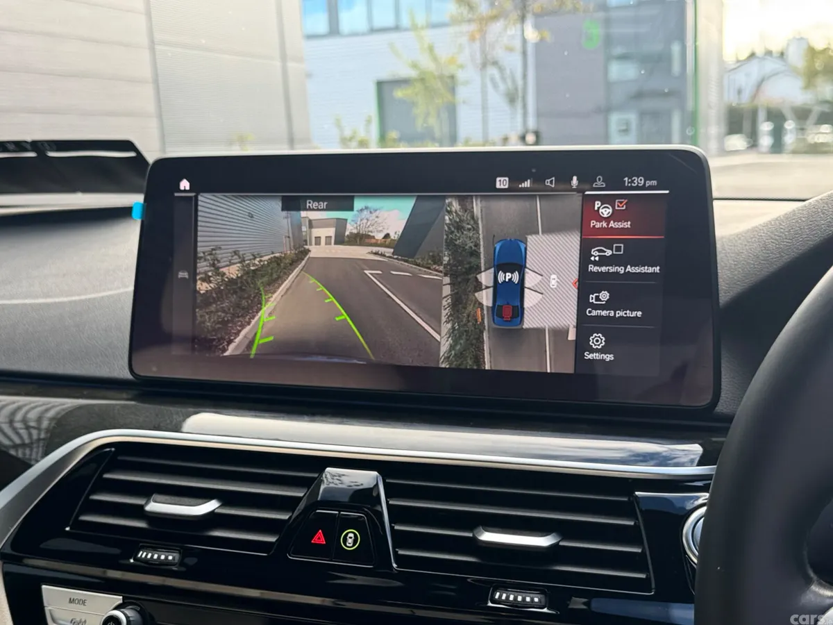 BMW 5-Series Saloon, Petrol Plug-in Hybrid, 2021, Blue